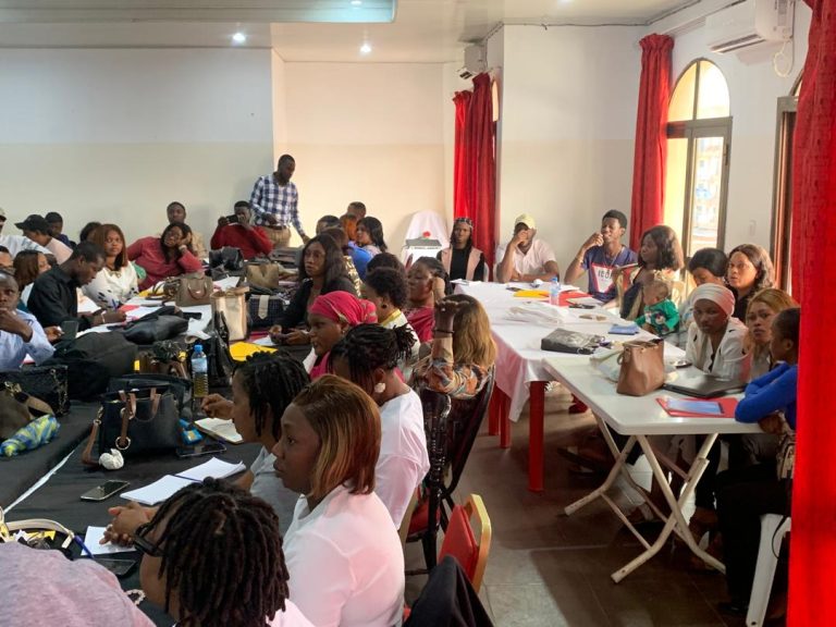 Atelier de formation sur la démocratisation communautaire